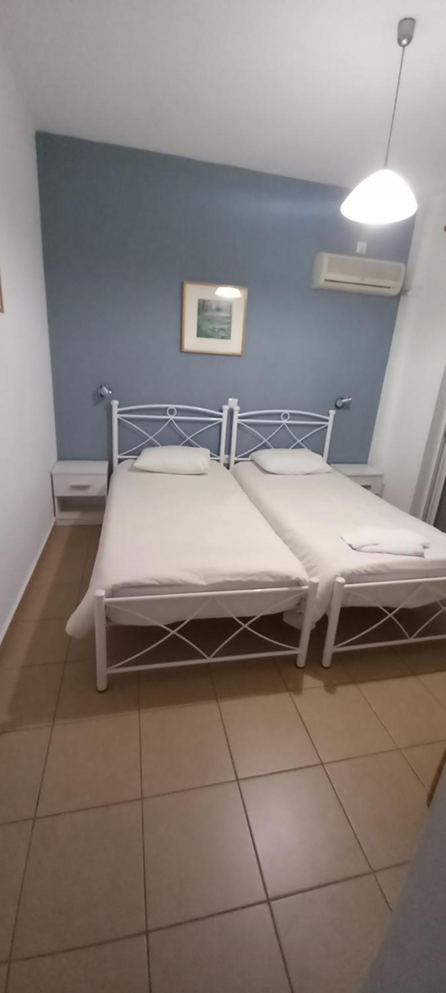 Nikolaki Rooms Pórto Ráfti 外观 照片